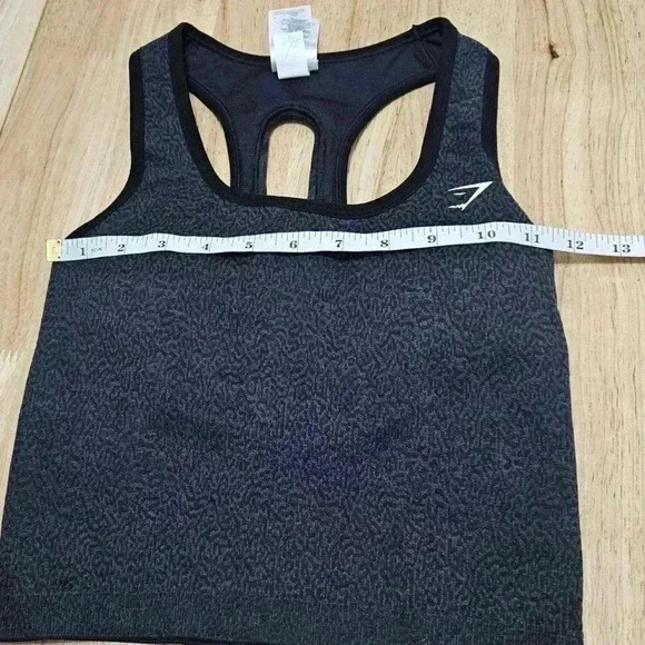 Gym Shark Women's Size S Black Adapt Animal Seamless Crop Tank - Picture 5 of 7